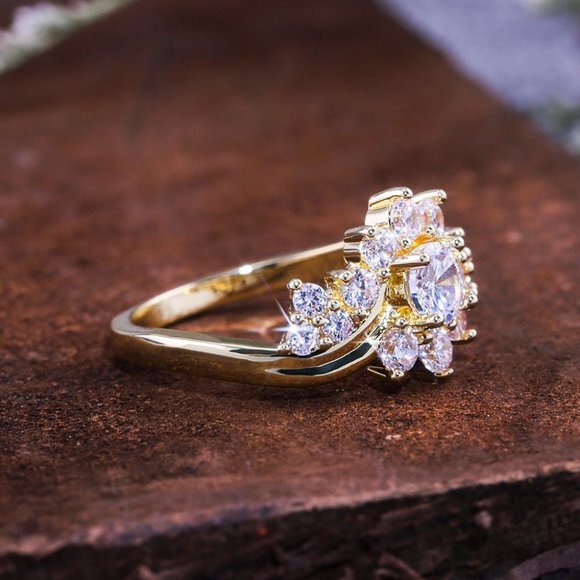 💍 Charming Round Clear Zircon Twisted Lines Flower Gold Ring for Women, VIP451 - Picture 3 of 7